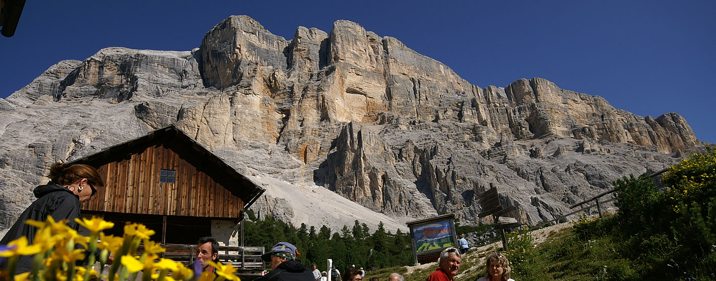 Wanderungen und Aktivitäten in den Dolomiten